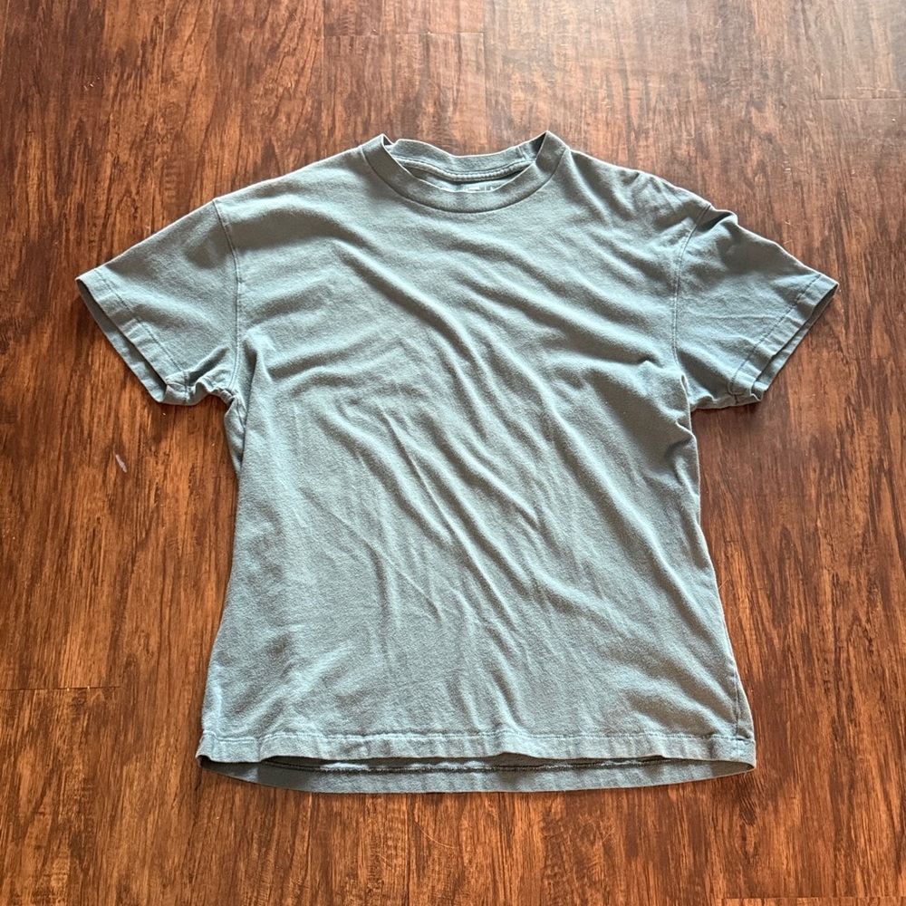Abercrombie & Fitch Men's Crewneck Tee in Light Slate Blue